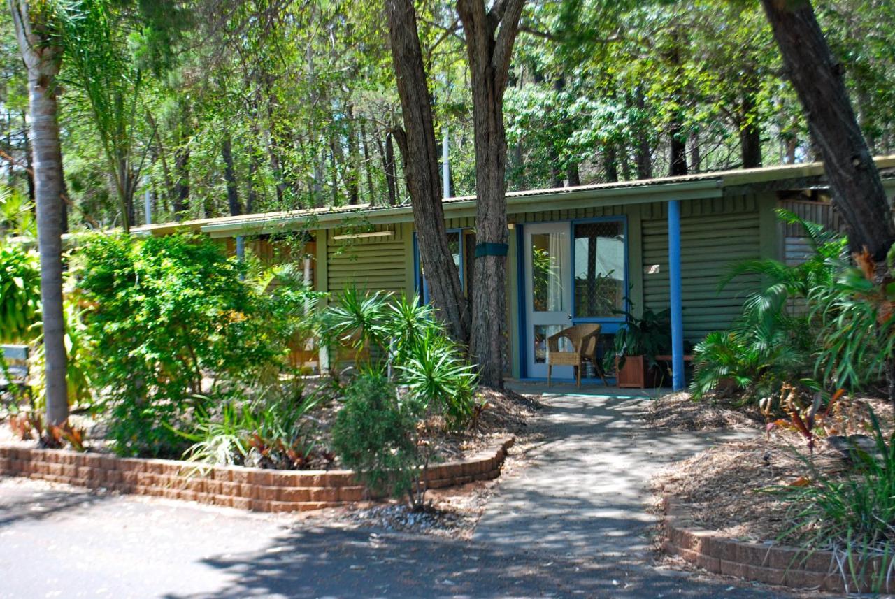 Colonial Village Resort Hervey Bay Exterior photo